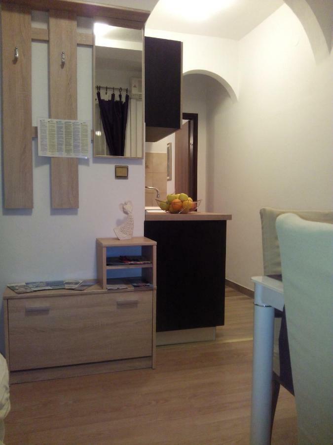 Apartment Artusi プーラ エクステリア 写真
