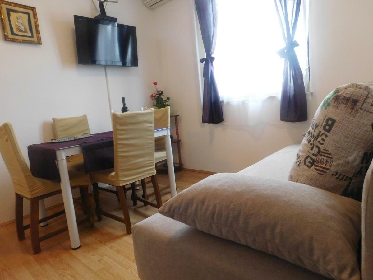 Apartment Artusi プーラ エクステリア 写真