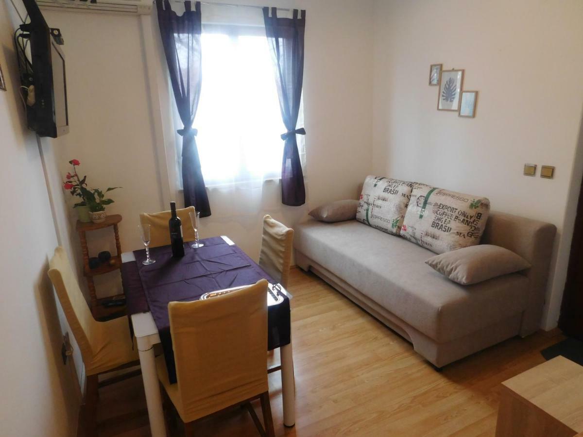 Apartment Artusi プーラ エクステリア 写真